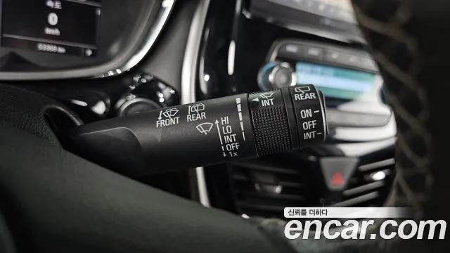 Chevrolet Spark 2017 thumb 2