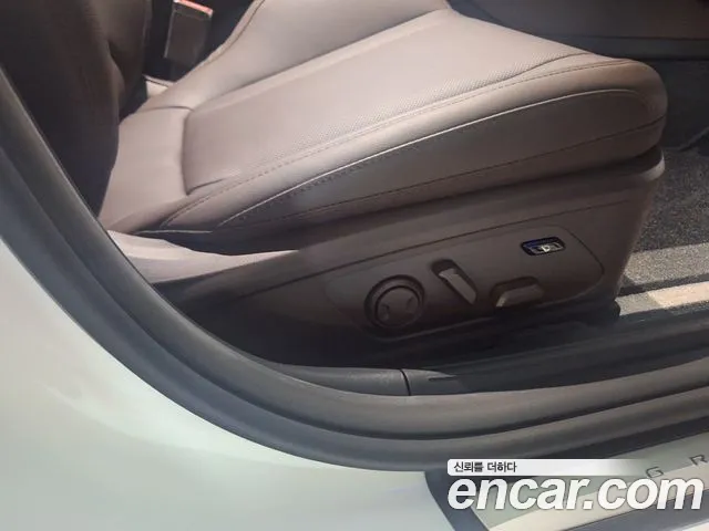 Hyundai Grandeur 2026 thumb 5