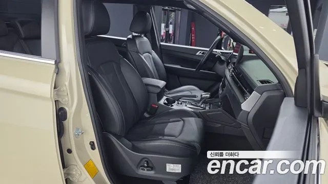 KG_Mobility_Ssangyong Rexton 2024 thumb 2