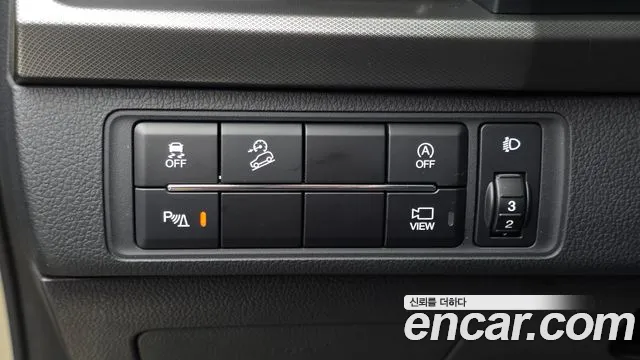 KG_Mobility_Ssangyong Rexton 2024 thumb 11