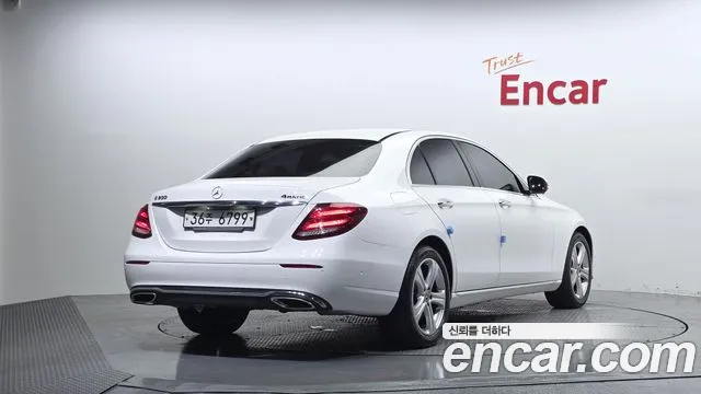 Mercedes-Benz E-Класс 2017 thumb 3