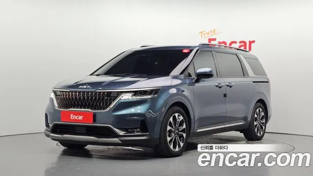 Kia Carnival 2023 thumb 8
