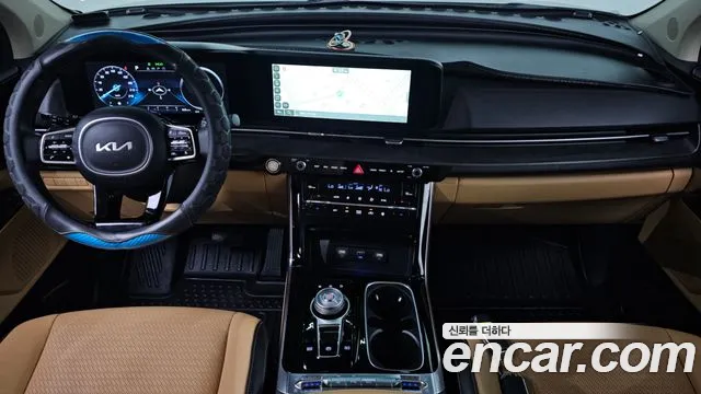 Kia Carnival 2023 thumb 4