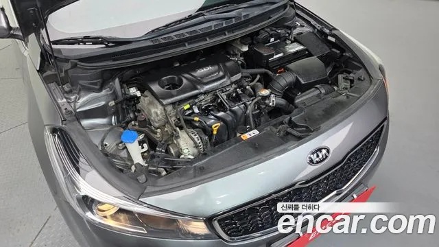 Kia K3 2016 thumb 5