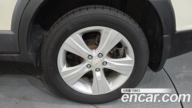 Chevrolet Captiva 2012 thumb 8