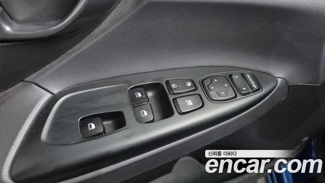 Hyundai Veloster 2018 thumb 7
