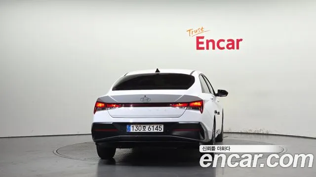 Hyundai Avante 2023 thumb 10