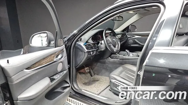 BMW X6 2017 thumb 7