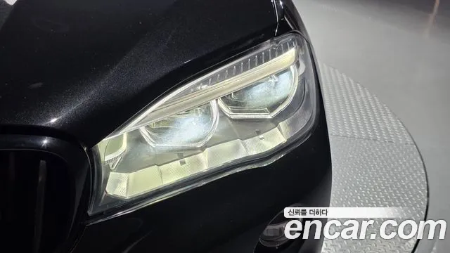 BMW X6 2017 thumb 2