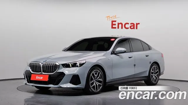 BMW 5 серии 2024 thumb 9