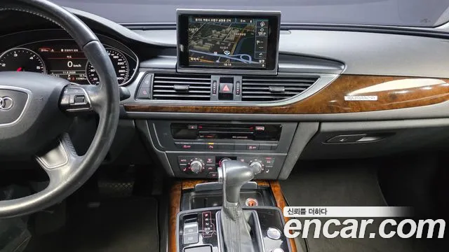 Audi A6 2014 thumb 4