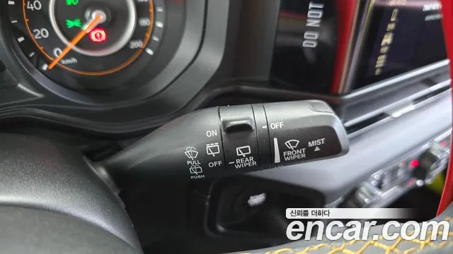 Jeep Wrangler 2024 thumb 9