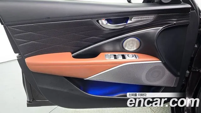Kia K9 2018 thumb 6