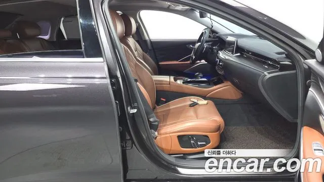 Kia K9 2018 thumb 2