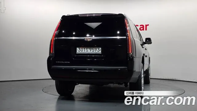 Cadillac Escalade 2019 thumb 4