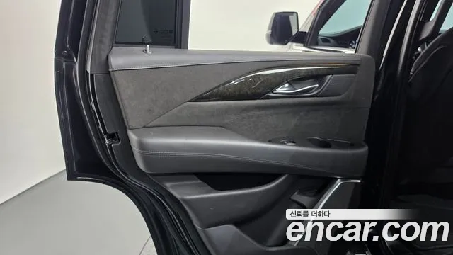 Cadillac Escalade 2019 thumb 10