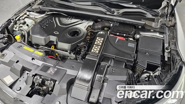 Renault Megane 2017 thumb 6