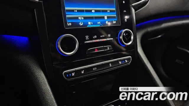 Renault Megane 2017 thumb 12
