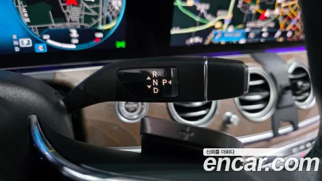 Mercedes-Benz E-Класс 2021 thumb 4