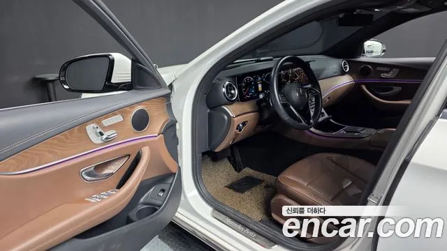 Mercedes-Benz E-Класс 2021 thumb 5