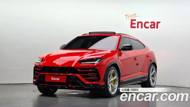 Lamborghini Urus 2020 thumb 2