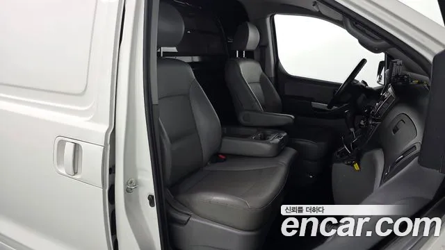 Hyundai Starex 2020 thumb 5