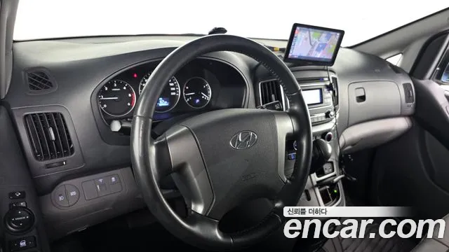 Hyundai Starex 2020 thumb 6