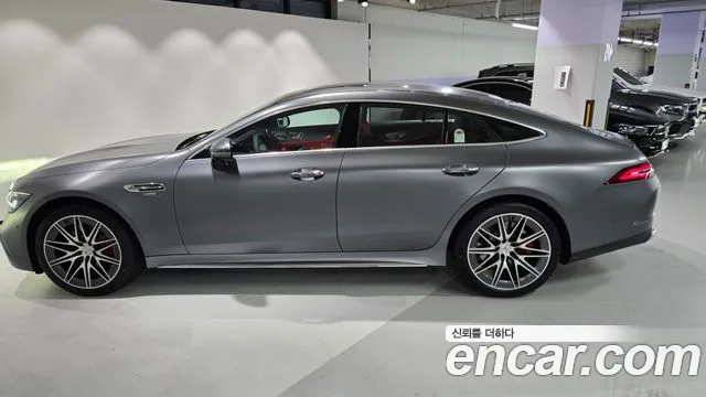 Mercedes-Benz AMG GT 2026 thumb 8