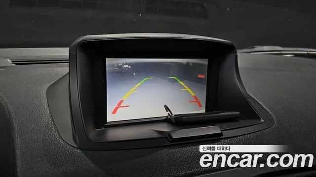Renault Fluence 2010 thumb 3