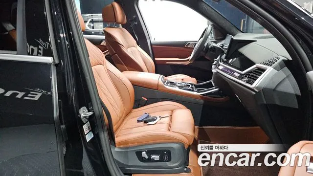 BMW X7 2023 thumb 3