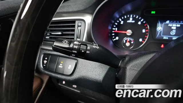 Kia Sorento 2016 thumb 12