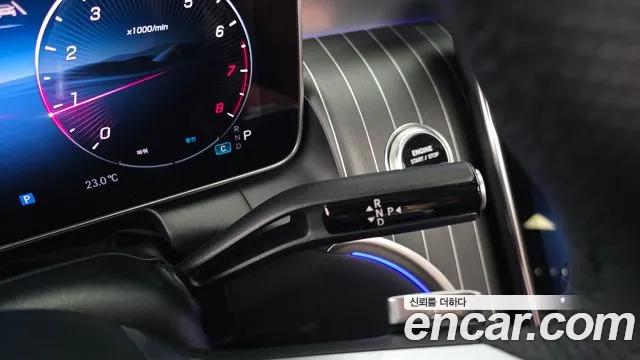 Mercedes-Benz GLC 2025 thumb 3