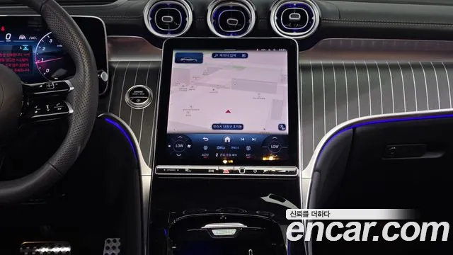 Mercedes-Benz GLC 2025 thumb 10