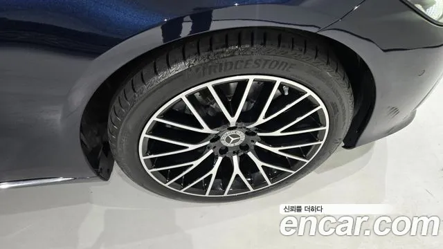 Mercedes-Benz S-Класс 2025 thumb 4