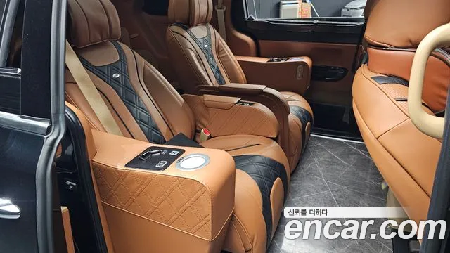 Kia Carnival 2020 thumb 5