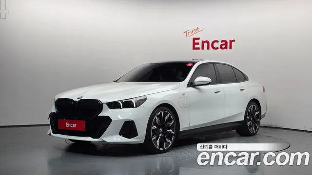 BMW 5 серии 2025 thumb 6