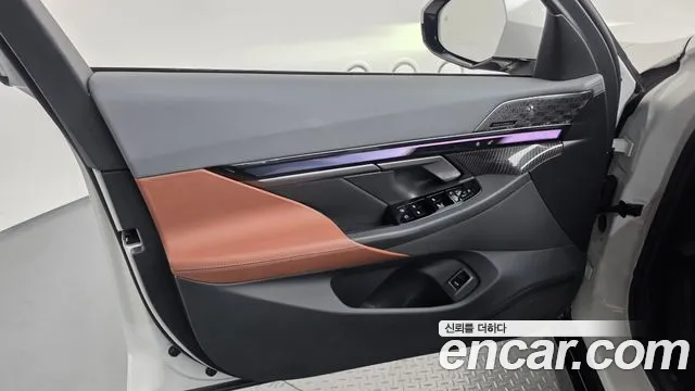 BMW 5 серии 2025 thumb 7