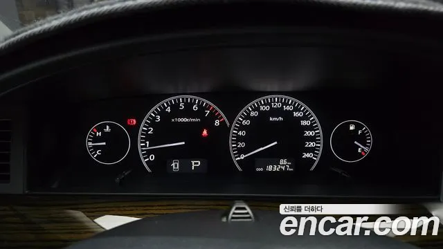 Renault Latitude 2009 thumb 5