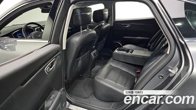 Renault Megane 2017 thumb 2