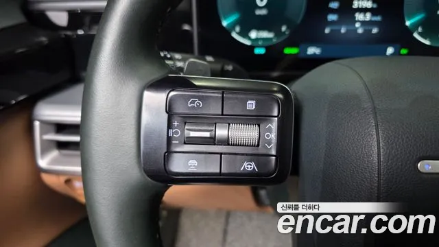 Hyundai Grandeur 2023 thumb 2