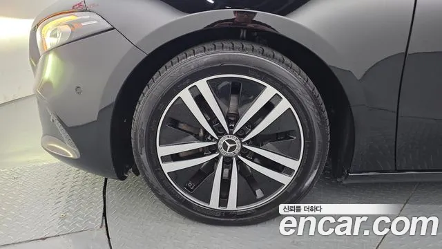 Mercedes-Benz A-Класс 2022 thumb 11