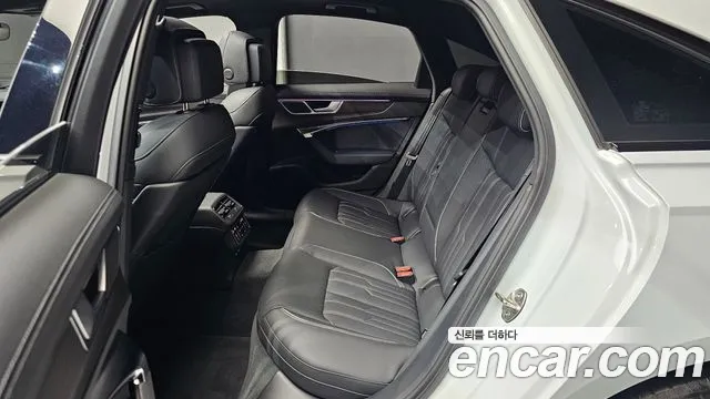 Audi A6 2025 thumb 7
