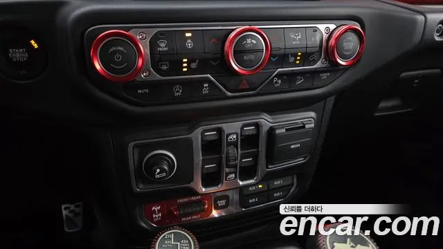 Jeep Wrangler 2018 thumb 6