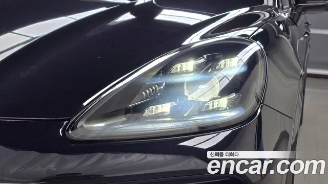 Porsche Cayenne 2020 thumb 7