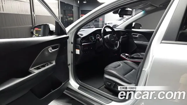 Kia Niro 2022 thumb 5