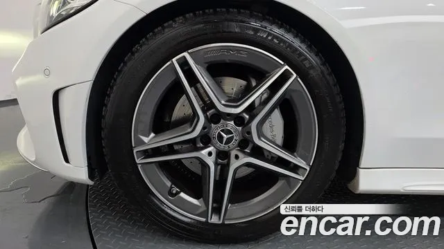 Mercedes-Benz C-Класс 2019 thumb 7
