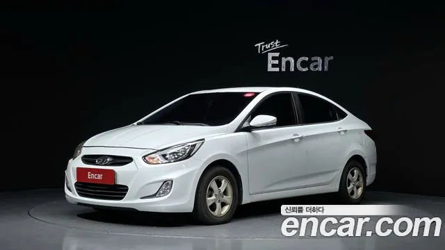 Hyundai Accent 2010 thumb 3