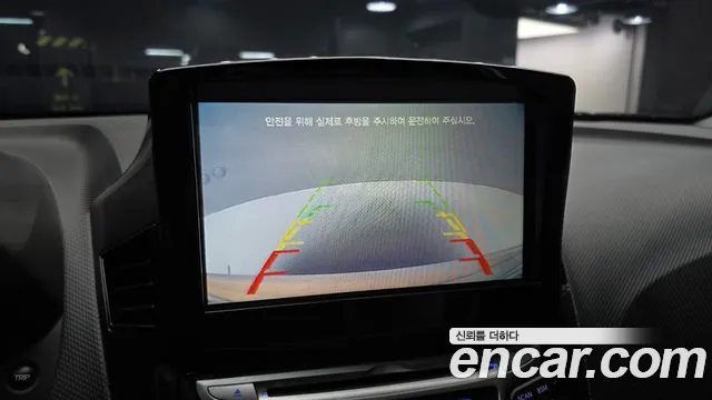 Hyundai Accent 2010 thumb 10