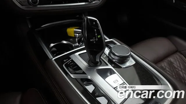BMW 7 серии 2019 thumb 5