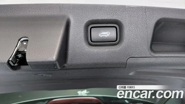 Hyundai Santa Fe 2022 thumb 9